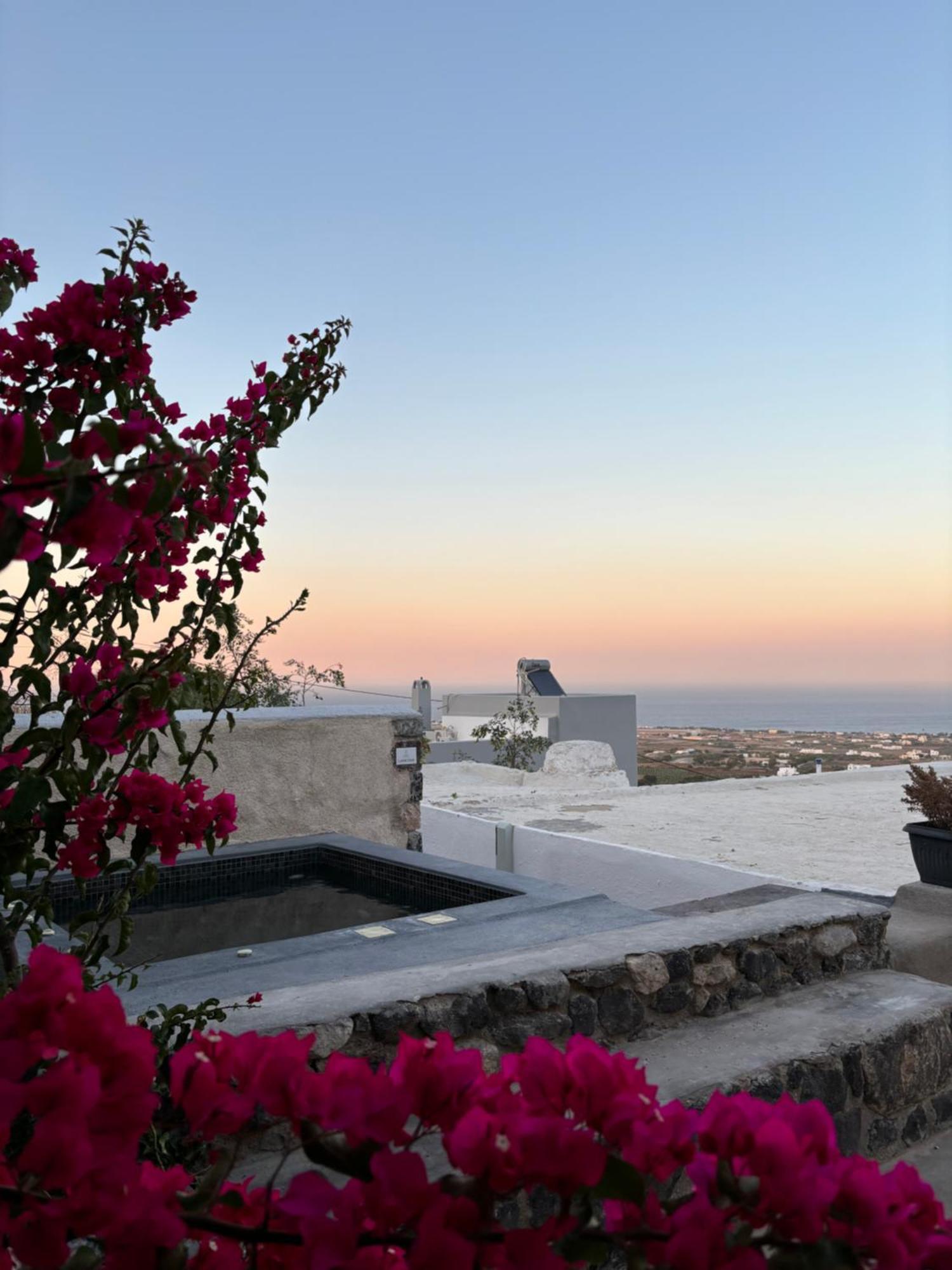 Geminos Complex Villas Kamári Kültér fotó